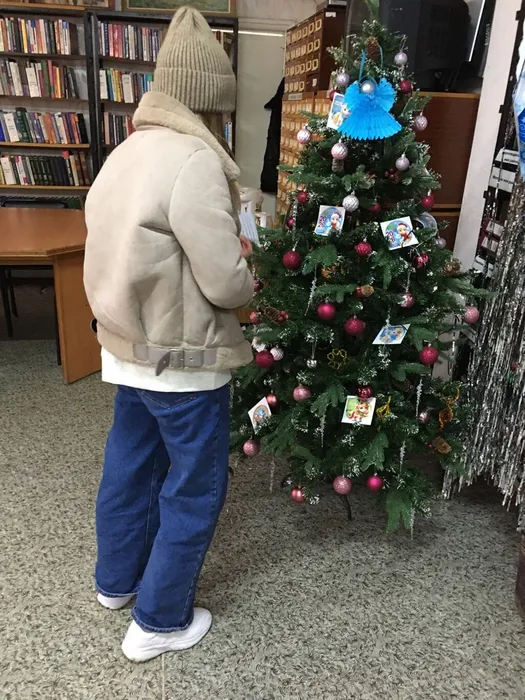 photo_5395365620234259835_y