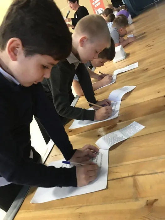 b4d89f7e-d218-4ef3-9e7d-4b72aababf8f